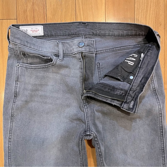 GAP Vintage Slim Mid Rise Jeans. Gray Wash. Size 10. NWOT. - Picture 5 of 7